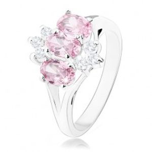 Lesklý prsten ve stříbrném odstínu, růžové zirkonové ovály, čiré zirkonky K6.16