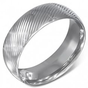 Ocelový prstýnek stříbrné barvy se šikmými zářezy  BB3.6