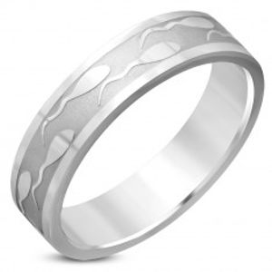 Ocelový prsten – lesklý povrch, vyryté motivy pulců, 6 mm J2.17