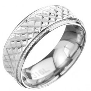 Ocelový prsten - obroučka se šikmým rýhováním a vroubkovaným lemem C26.13