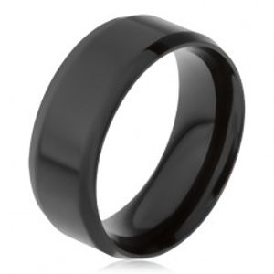 Ocelový prsten černé barvy, zkosené okraje J18.16