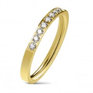 Ocelový prsten zlaté barvy, linie čirých zirkonů, lesklý povrch, 2,5 mm K09.18