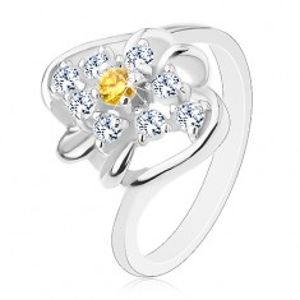 Prsten se zahnutými rameny, žlutý kulatý zirkon s čirým lemováním, obloučky AC11.02