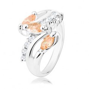 Prsten ve stříbrném odstínu, čiré zirkonové linie, oranžová broušená zrnka R34.10