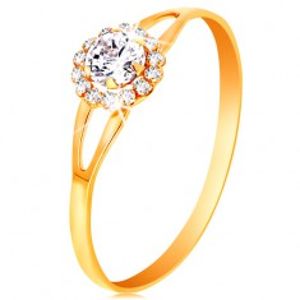 Prsten ve žlutém 14K zlatě - zářivý kvítek z čirých zirkonů, výřezy na ramenech GG204.35/43