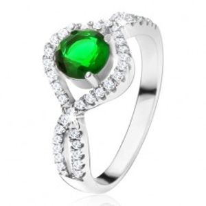 Stříbrný 925 prsten, kulatý zelený kámen, zatočená zirkonová ramena U19.02