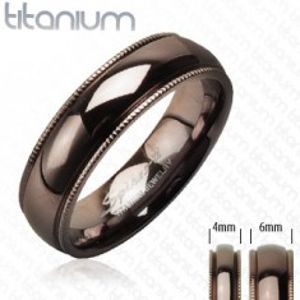 Titanový snubní prsten s vroubkovaným okrajem barva kávy D12.8