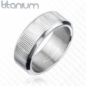 Titanový prsten se svislými rýhami K16.6