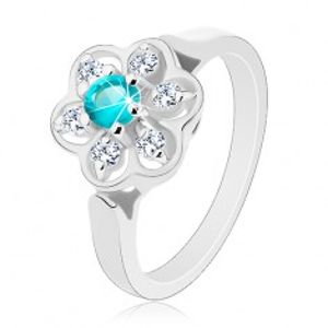 Třpytivý prsten zdobený čirým kvítkem se zirkonem světle modré barvy R30.13