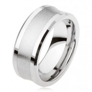 Wolframový prsten stříbrné barvy, matný středový pás, lesklé vystupující okraje AB34.07