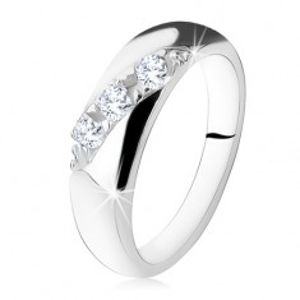 Zásnubní prsten, diagonální linie kulatých čirých zirkonů, stříbro 925 S72.15